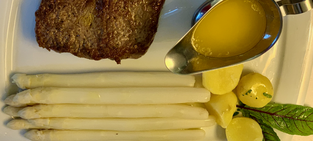 spargel aus der region rumpsteak ristorante Lucchese ankum